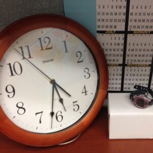 Clocks. Finite resources for infinite tasks.